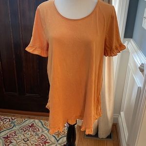 Altar’d State Ruffle Wren Short Sleeve T-Shirt L